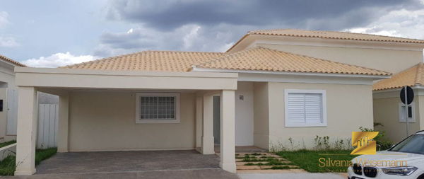 Casa de Condomínio com 3 Quartos à Venda, 132 m² por R$ 524.000 Rua dos Lírios, 205 - Ribeirão do Lipa, Cuiabá - MT