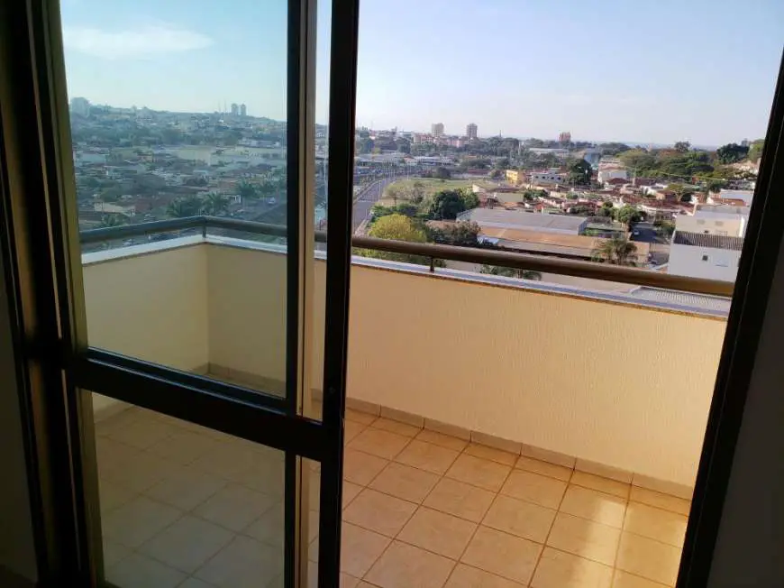 Apartamento com 4 Quartos para Alugar, 117 m² por R$ 1.400/Mês Avenida Caramuru - Jardim Republica, Ribeirão Preto - SP