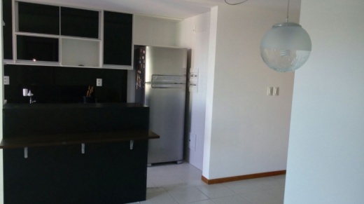 Apartamento com 2 Quartos para Alugar, 67 m² por R$ 1.432/Mês Avenida Luis Tarquinio Pontes, 710 -  Parque Jockey Clube, Lauro de Freitas - BA