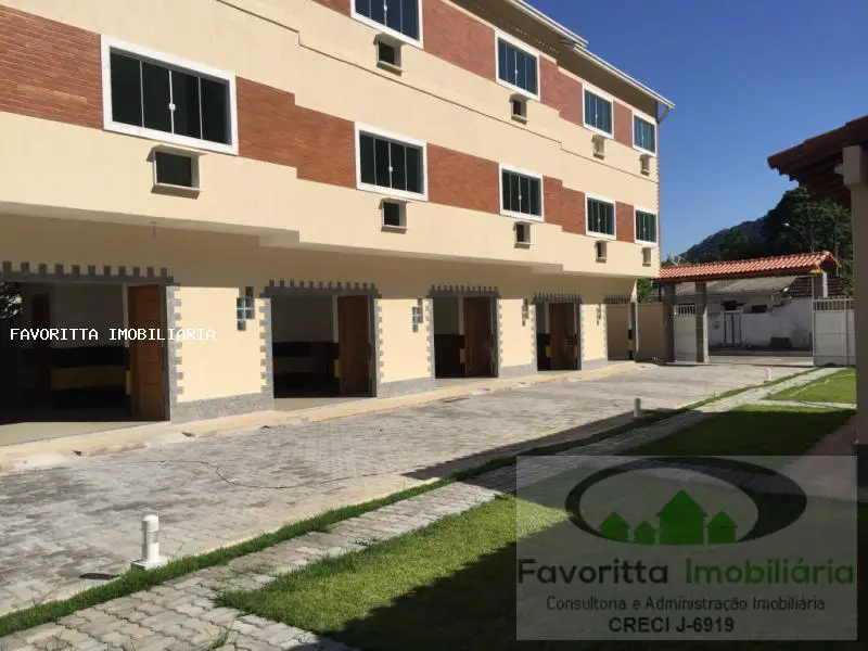 Casa com 2 Quartos para Alugar, 100 m² por R$ 1.000/Mês Paiol, Guapimirim - RJ