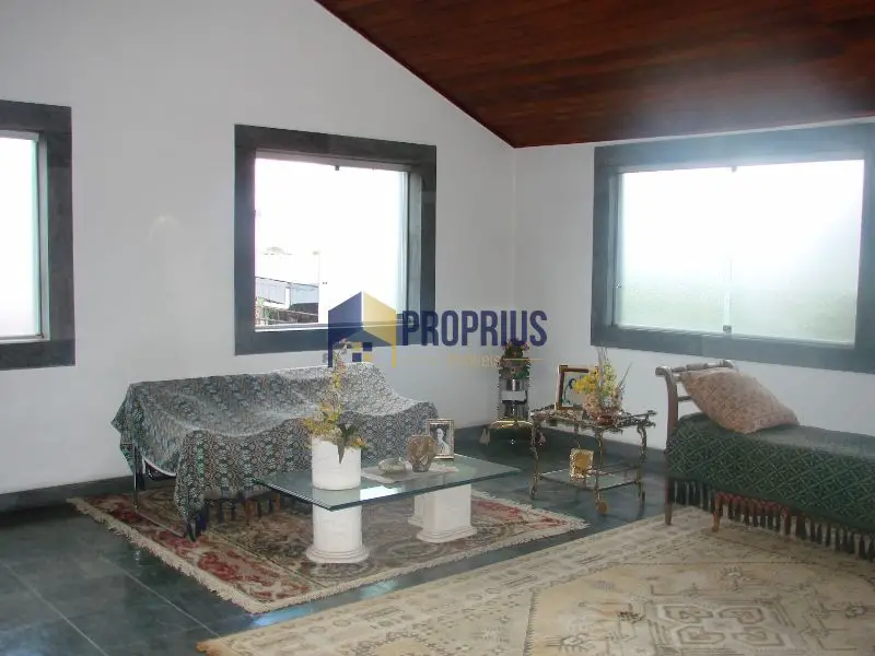 Casa com 5 Quartos à Venda, 111 m² por R$ 860.000 Rua Alegria - Paraíso, Belo Horizonte - MG