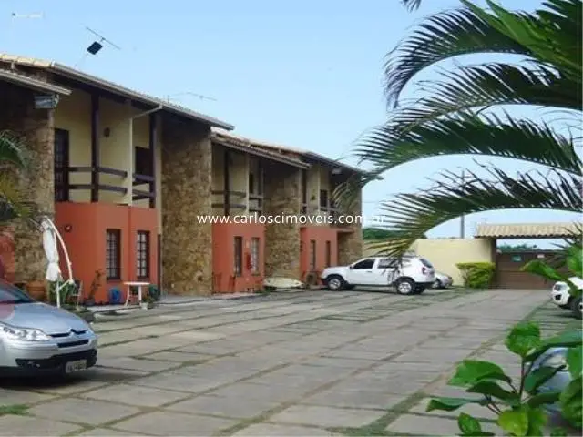 Casa com 2 Quartos à Venda, 80 m² por R$ 215.000 Rua Cândida do Rosário, 2185 - Jacaraipe, Serra - ES