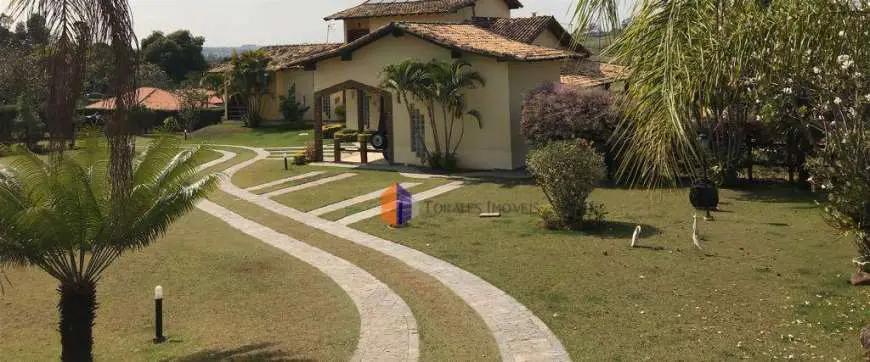 Chácara com 5 Quartos à Venda, 490 m² por R$ 2.000.000 Estância da Colina, Salto - SP