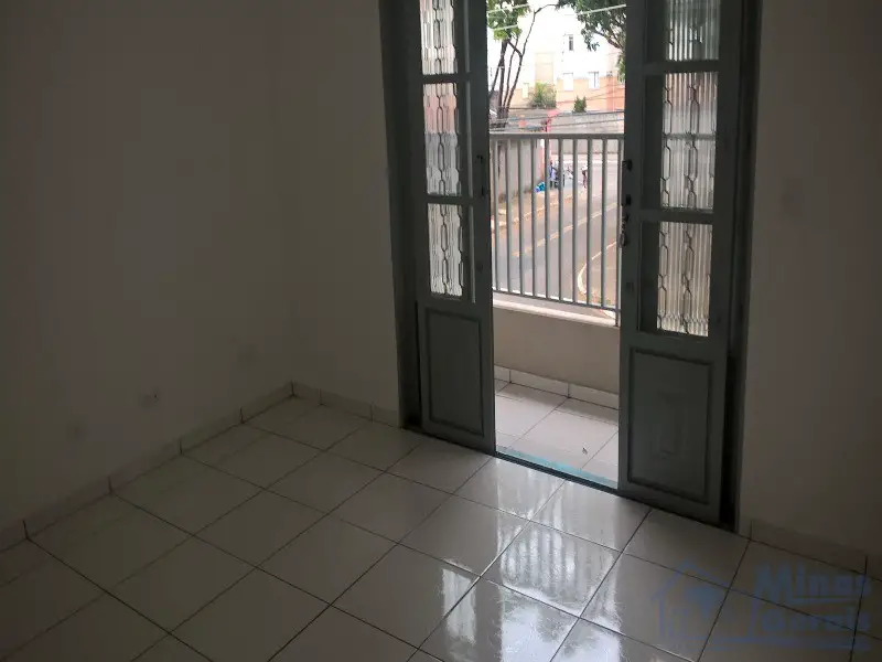 Casa com 3 Quartos para Alugar, 80 m² por R$ 1.000/Mês Cidade Morumbi, São José dos Campos - SP