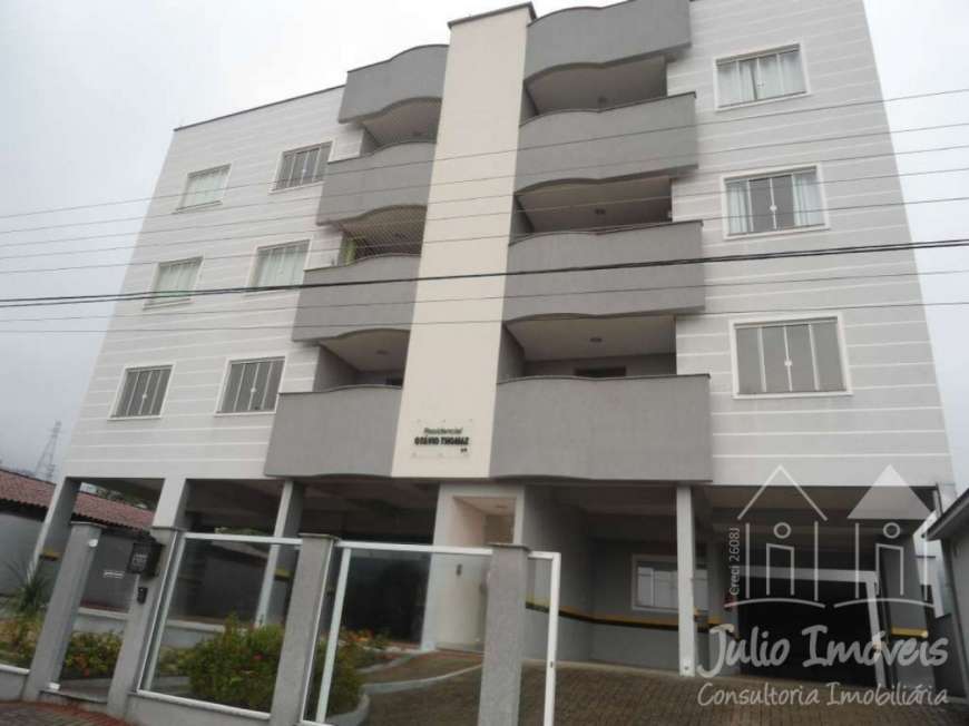 Apartamento com 3 Quartos para Alugar, 90 m² por R$ 950/Mês Guarani, Brusque - SC