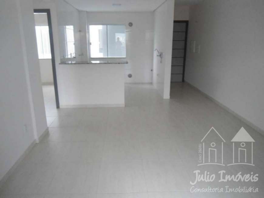 Apartamento com 3 Quartos para Alugar, 90 m² por R$ 950/Mês Guarani, Brusque - SC