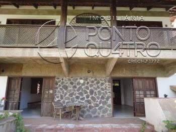 Casa com 4 Quartos para Alugar, 320 m² por R$ 8.000/Mês Rua Doutor Rubem Chaves - Jardim Apipema, Salvador - BA