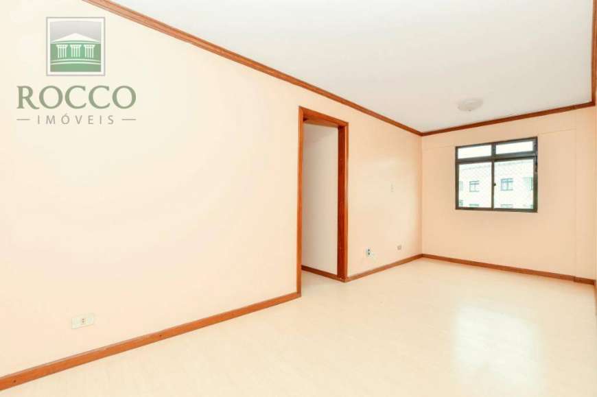 Apartamento com 3 Quartos para Alugar, 55 m² por R$ 450/Mês Rua Tenente Djalma Dutra, 4017 - Bom Jesus, São José dos Pinhais - PR