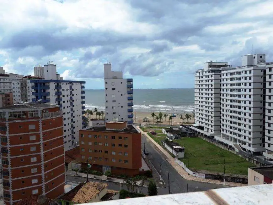 Cobertura com 4 Quartos à Venda, 280 m² por R$ 400.000 Rua Jarus - Vila Tupi, Praia Grande - SP