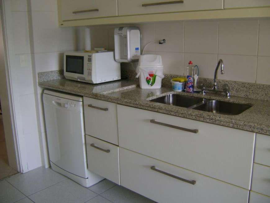 Apartamento com 4 Quartos para Alugar, 189 m² por R$ 8.500/Mês Avenida Dom Pedro I, 62 - Enseada, Guarujá - SP