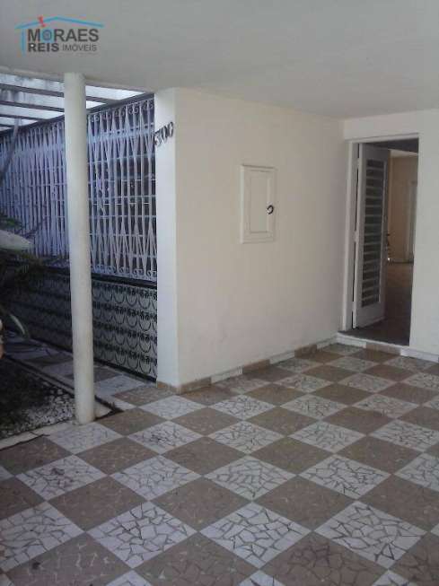 Sobrado com 3 Quartos para Alugar, 225 m² por R$ 3.900/Mês Rua Pássaros e Flores, 300 - Brooklin, São Paulo - SP