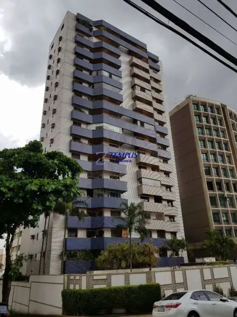 Apartamento com 4 Quartos para Alugar, 160 m² por R$ 2.800/Mês Cambuí, Campinas - SP