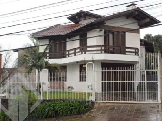 Casa com 3 Quartos à Venda, 827 m² por R$ 1.373.000 Rua Luiz Antunes, 1153 - Panazzolo, Caxias do Sul - RS