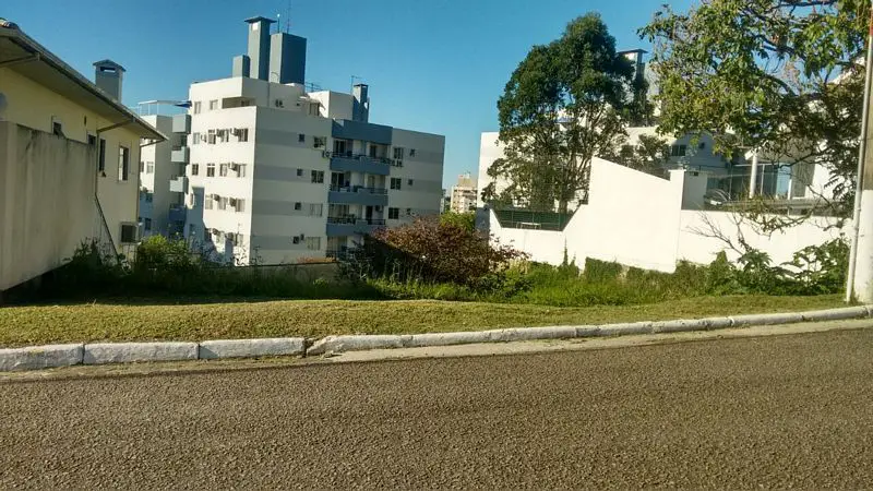 Lote/Terreno à Venda, 800 m² por R$ 635.000 Rua das Acácias - Bosque das Mansões, São José - SC
