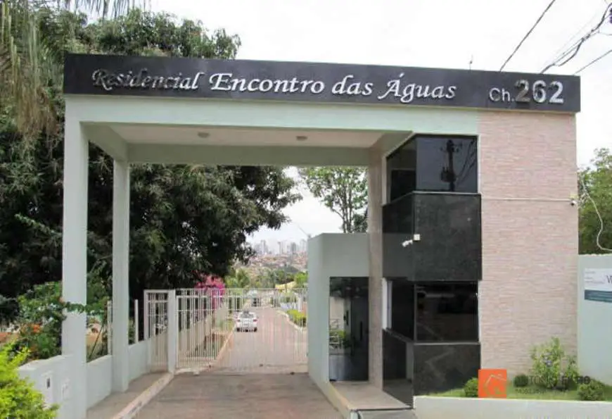 Casa de Condomínio com 3 Quartos para Alugar, 240 m² por R$ 2.600/Mês Vicente Pires, Vicente Pires - DF