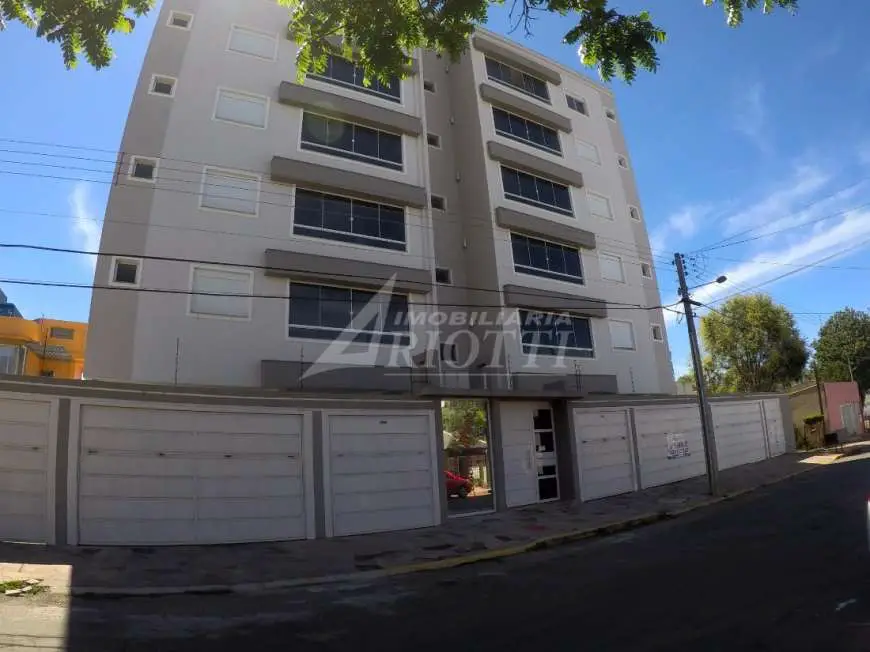 Apartamento com 3 Quartos à Venda por R$ 395.000 Rua Castro Alves, 117 - Petropolis, Passo Fundo - RS