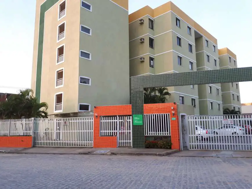 Apartamento com 3 Quartos à Venda, 78 m² por R$ 180.000 Avenida Maria Pastora, 400 - Farolândia, Aracaju - SE