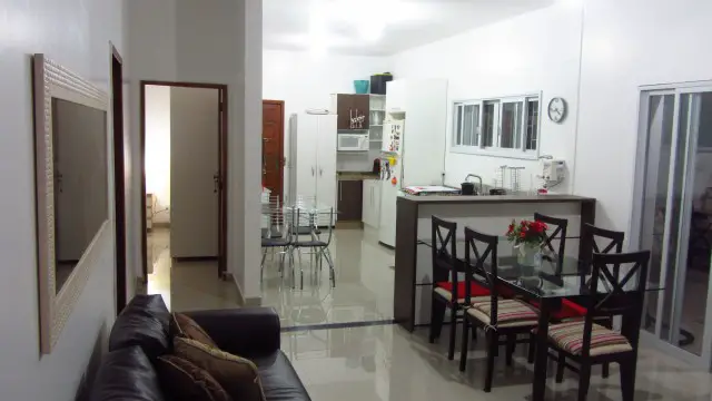 Casa com 3 Quartos para Alugar por R$ 1.750/Dia Rua dos Chernes - Jurerê, Florianópolis - SC
