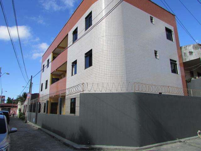 Apartamento com 2 Quartos para Alugar por R$ 700/Mês Rua Dom José Lourenço, 130 - Parquelândia, Fortaleza - CE