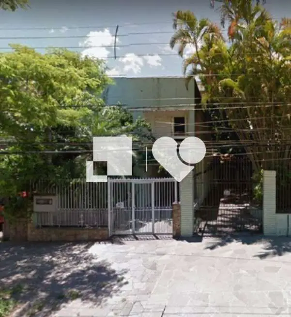 Casa com 4 Quartos para Alugar, 297 m² por R$ 7.500/Mês Avenida América, 138 - Floresta, Porto Alegre - RS