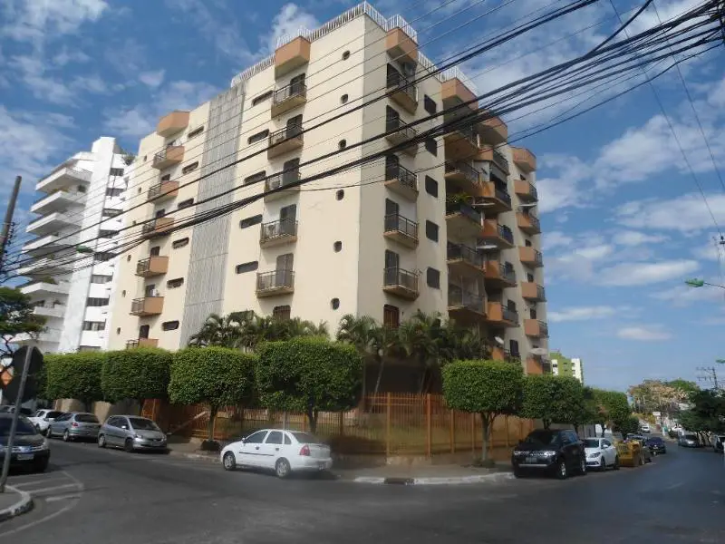 Apartamento com 3 Quartos para Alugar, 150 m² por R$ 1.200/Mês Bandeirantes, Cuiabá - MT