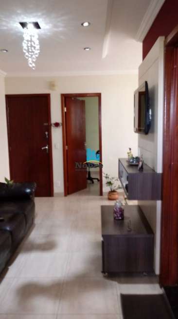 Apartamento com 3 Quartos à Venda, 65 m² por R$ 200.000 Rua Três, 05 - Monte Castelo, Contagem - MG