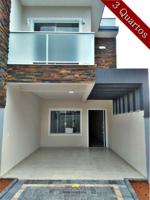 Casa com 3 Quartos à Venda, 148 m² por R$ 350.000 Espinheiros, Joinville - SC