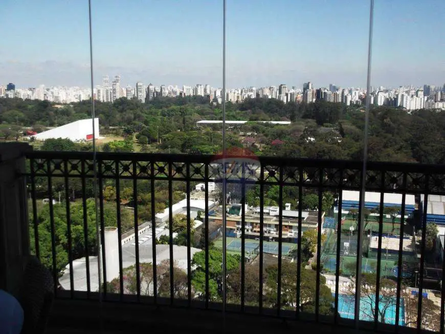 Apartamento com 4 Quartos para Alugar, 362 m² por R$ 35.000/Mês Rua Curitiba - Ibirapuera, São Paulo - SP