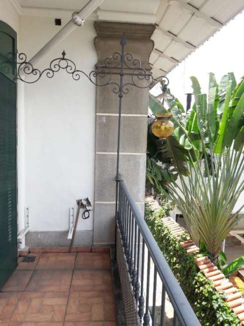 Casa com 3 Quartos para Alugar, 150 m² por R$ 15.000/Mês Rua Carumbé - Jardim América, São Paulo - SP