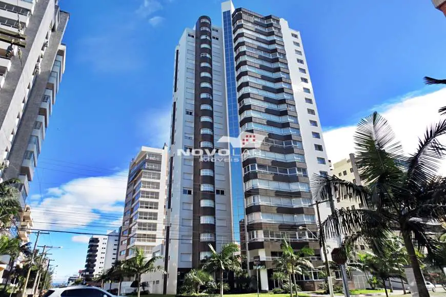 Apartamento com 4 Quartos à Venda, 240 m² por R$ 1.980.000 Avenida Silva Jardim - Praia Grande, Torres - RS