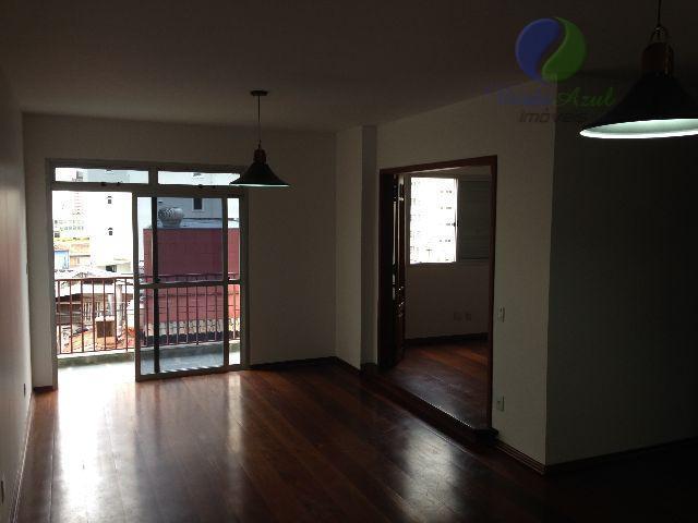 Apartamento com 3 Quartos para Alugar, 120 m² por R$ 2.700/Mês Centro, Campinas - SP