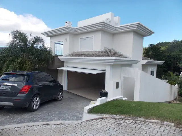 Casa de Condomínio com 4 Quartos à Venda, 350 m² por R$ 1.800.000 Trindade, Florianópolis - SC