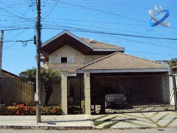 Sobrado com 2 Quartos à Venda, 230 m² por R$ 795.000 Rua Ari Barroso - Vila Industrial, São José dos Campos - SP