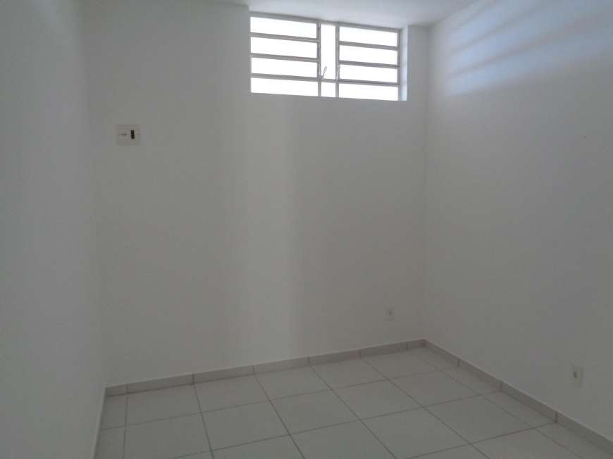 Apartamento com 1 Quarto para Alugar, 30 m² por R$ 550/Mês Avenida Odilon Araújo - Picarra, Teresina - PI