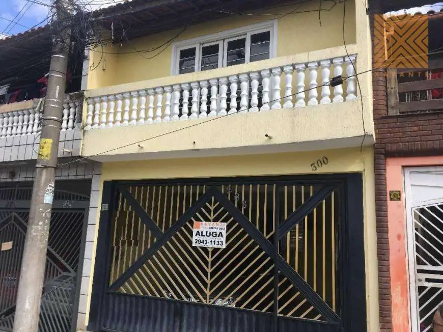 Casa com 2 Quartos para Alugar, 75 m² por R$ 1.000/Mês Rua Flor de Quaresma - Jardim Pedro José Nunes, São Paulo - SP