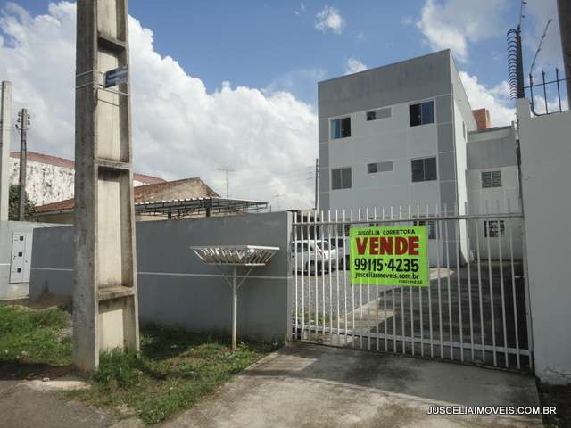 Apartamento com 2 Quartos à Venda, 52 m² por R$ 136.500 Rua Carlos Fontoura Falavinha, 142 - Jardim Sao Gabriel, Colombo - PR