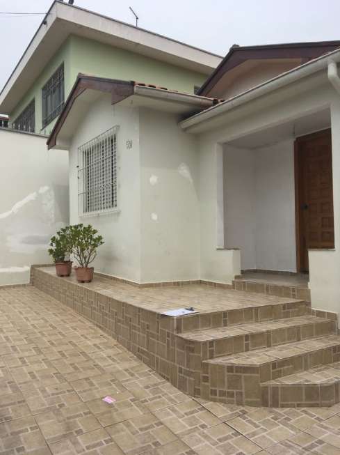 Casa com 2 Quartos para Alugar, 250 m² por R$ 2.000/Mês Rua Itirapuã, 52 - Vila Prel, São Paulo - SP