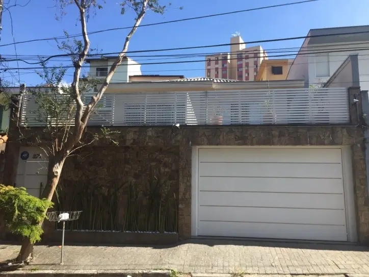 Casa com 3 Quartos para Alugar, 359 m² por R$ 4.800/Mês Rua Brigadeiro Henrique Fontenelle - Parque São Domingos, São Paulo - SP