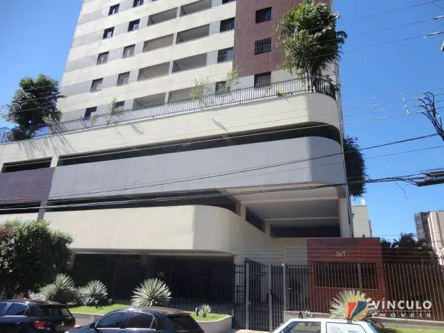 Apartamento com 4 Quartos para Alugar, 190 m² por R$ 1.200/Mês São Benedito, Uberaba - MG