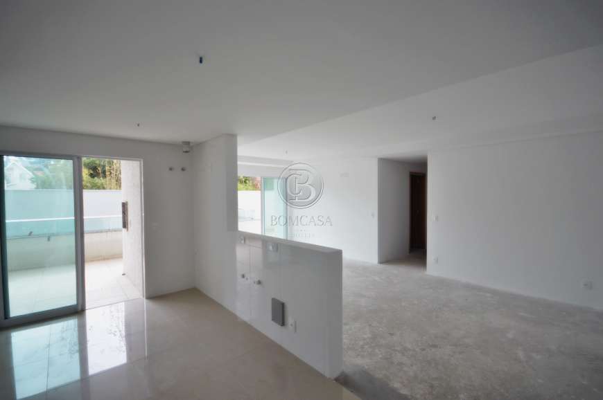 Apartamento com 3 Quartos à Venda, 125 m² por R$ 700.000 Rua Senador Saraiva, 373 - São Francisco, Curitiba - PR