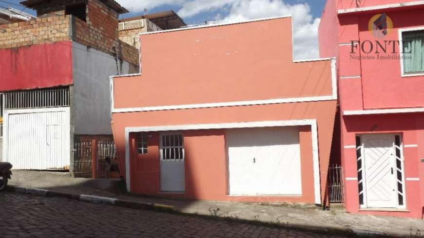 Casa com 2 Quartos à Venda, 104 m² por R$ 340.000 Rua Fausto de Souza - Centro, Lages - SC