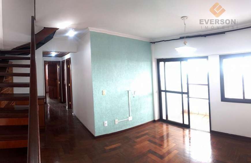 Apartamento com 4 Quartos à Venda, 162 m² por R$ 850.000 Santa Cruz, Rio Claro - SP