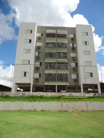 Apartamento com 3 Quartos à Venda, 115 m² por R$ 299.999 Travessa Armando Candia, 176 - Dom Aquino, Cuiabá - MT