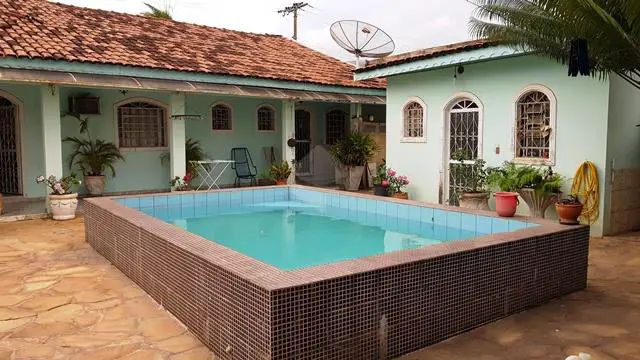 Casa com 4 Quartos à Venda, 194 m² por R$ 379.999 Rua Padre Vanir Delfino César - Jardim Cuiabá, Cuiabá - MT