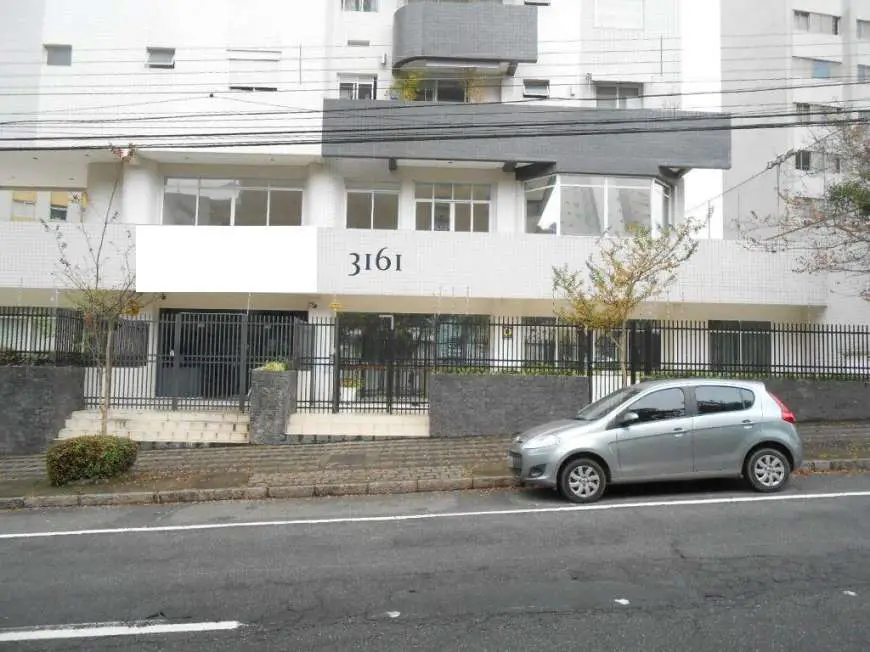 Apartamento com 1 Quarto para Alugar, 68 m² por R$ 1.950/Mês Avenida Silva Jardim - Água Verde, Curitiba - PR