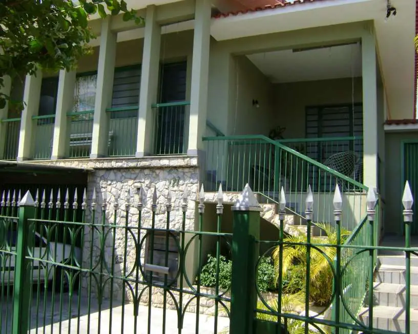 Casa com 3 Quartos à Venda, 450 m² por R$ 799.000 Centro, Mogi Mirim - SP