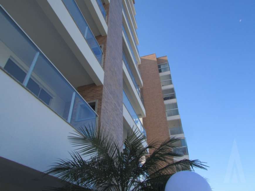 Cobertura com 4 Quartos à Venda, 302 m² por R$ 1.500.000 Rua Iririú, 195 - Saguaçú, Joinville - SC