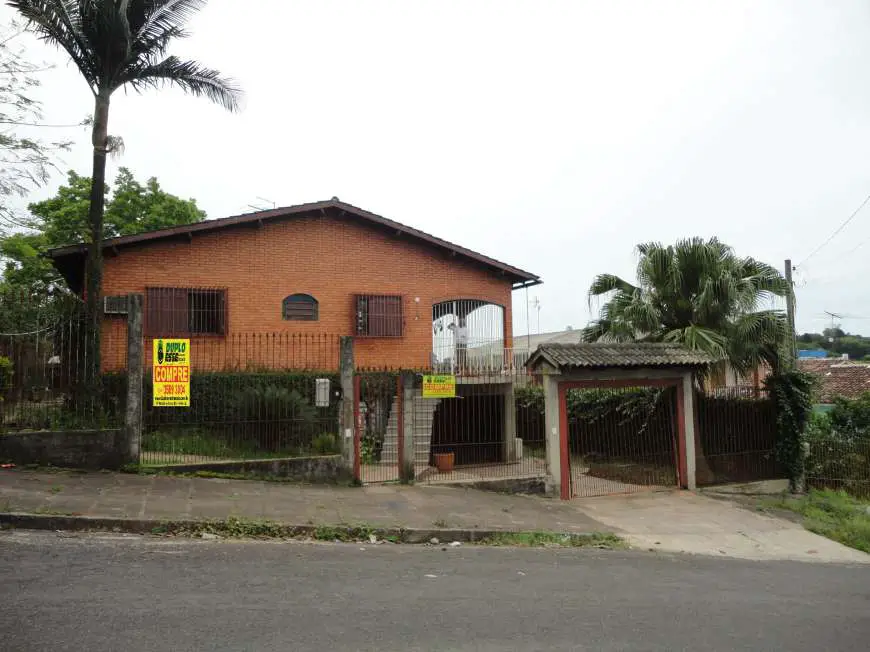 Casa com 4 Quartos à Venda, 314 m² por R$ 450.000 Arroio da Manteiga, São Leopoldo - RS