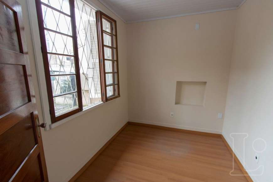 Casa para Alugar, 79 m² por R$ 3.100/Mês Avenida Eurico Aquino, 40 - Menino Deus, Porto Alegre - RS