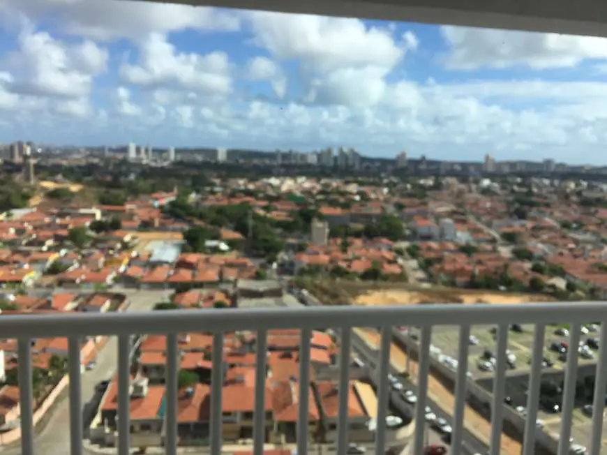 Apartamento com 3 Quartos à Venda, 83 m² por R$ 310.000 Avenida Engenheiro Roberto Freire - Ponta Negra, Natal - RN